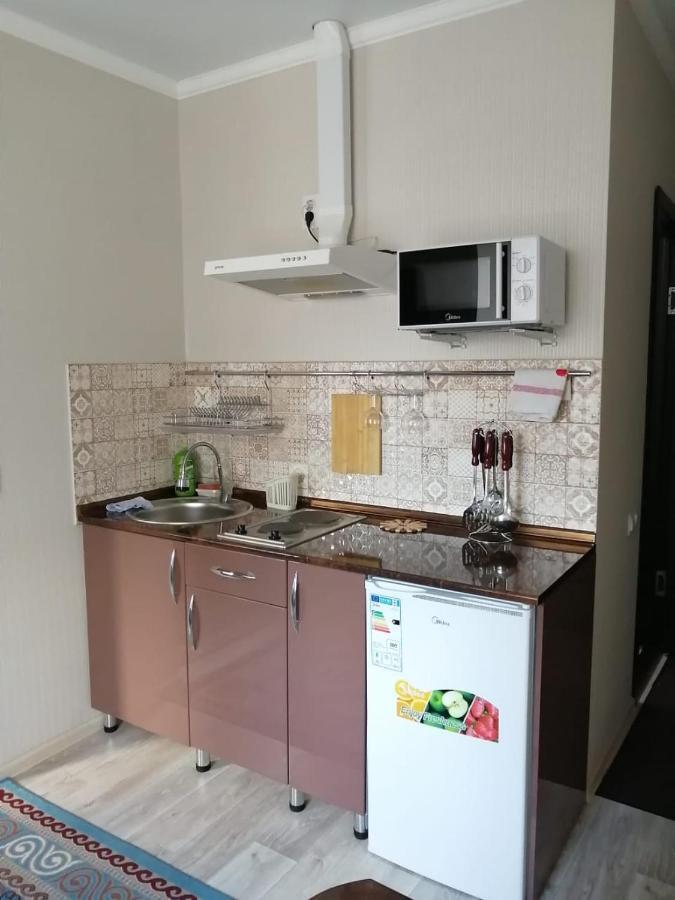 Ferienwohnung Happy House Karagandy Exterior foto
