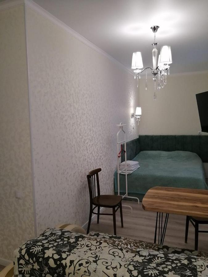 Ferienwohnung Happy House Karagandy Exterior foto
